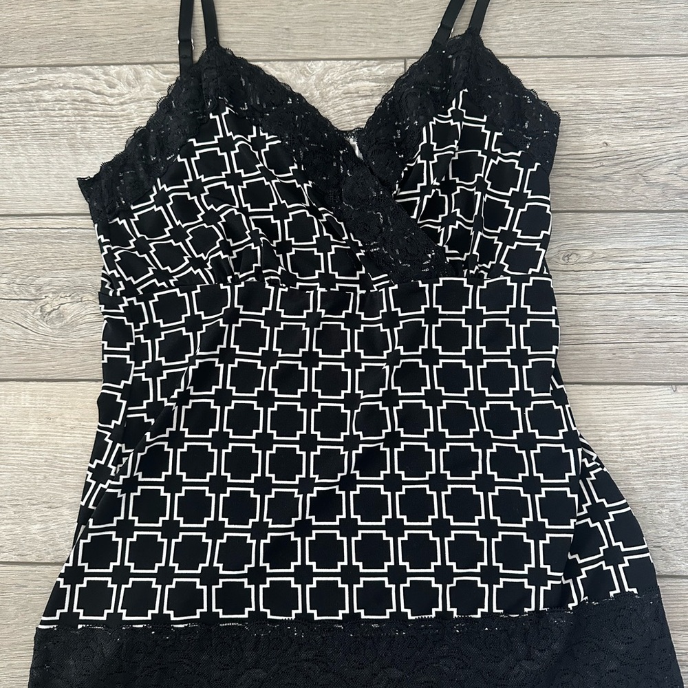 Black and White Geometric Cami Top